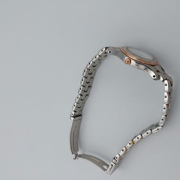 Original Seiko Roman Numeral Oyster Dial Ladies Date Watch 7N82-0FN0 * See Descr - Picture 3 of 5